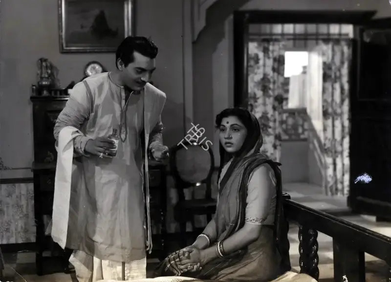 Hem Chunder (Director), Teen Bhai, 1955, Photographic Still