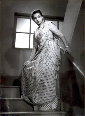 Kamal Bose (Cinematographer), Naukri, 1954, Photographic Still