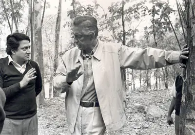 Nemai Ghosh (Still Photographer), Shakha Proshakha, 1991, Working Still