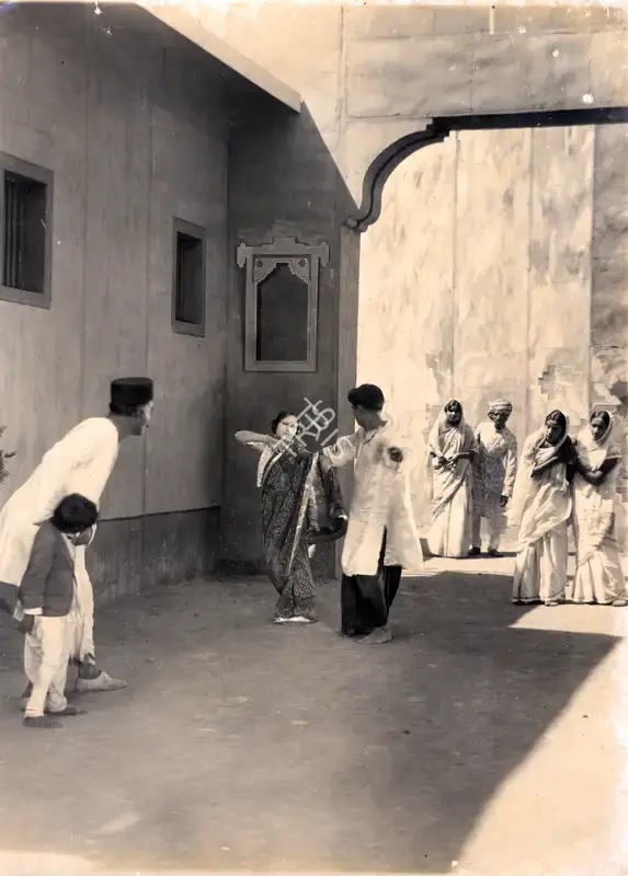 Pesi Karani (Director), Bharati Mata, 1932, Photographic Still