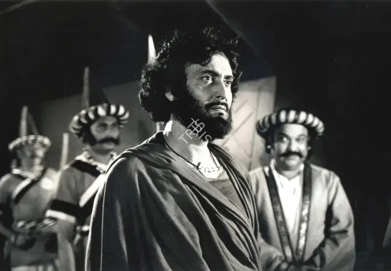 Soumendu Roy (Cinematographer), Hirak Rajar Deshe, 1980, Photographic Still