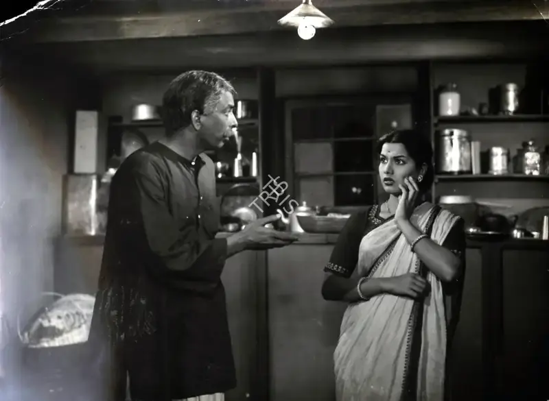 Hem Chunder (Director), Teen Bhai, 1955, Photographic Still