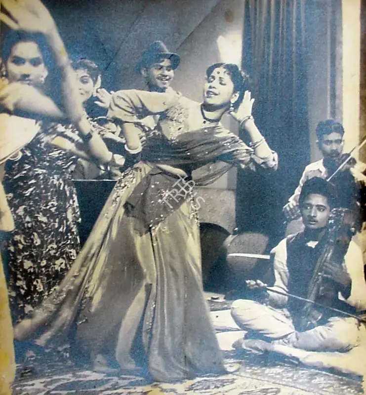 Bhagwan (Producer), Albela, 1951, Photographic Still