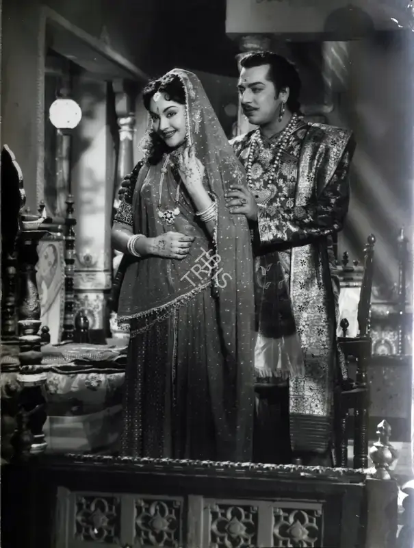 Bipin Gajjar (Cinematographer), Patrani, 1956, Photographic Still