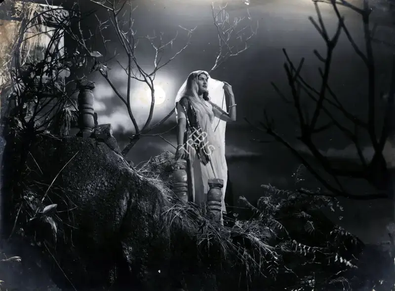 Bipin Gajjar (Cinematographer), Patrani, 1956, Photographic Still
