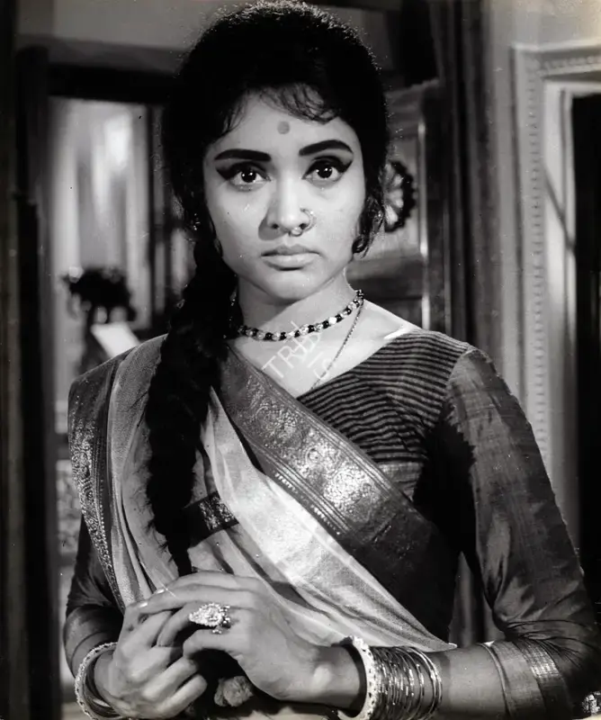 R.D. Mathur (Cinematographer), Sunghursh, 1968, Photographic Still