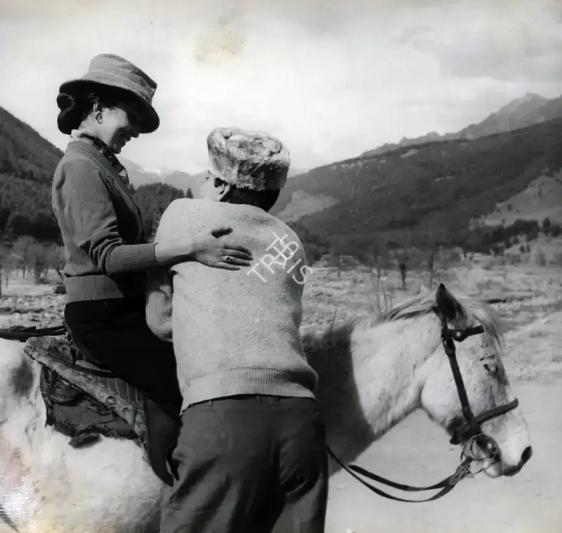 K.H. Kapadia (Cinematographer), Yeh Rastey Hain Pyar Ke, 1963, Photographic Still