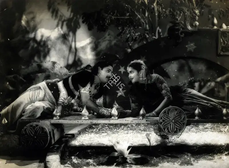 Datta Dharmadhikari (Director), Sudarshan Chakra, 1956, Photographic Still