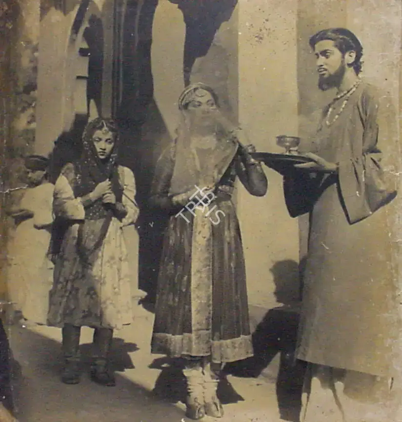 D.D. Kashyap (Producer), Shama Parwana, 1954, Photographic Still