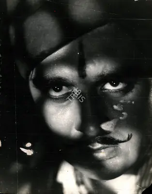 Apurba Bhattacharjee (Cinematographer), Mujhe Jeene Do, 1963, Photographic Still