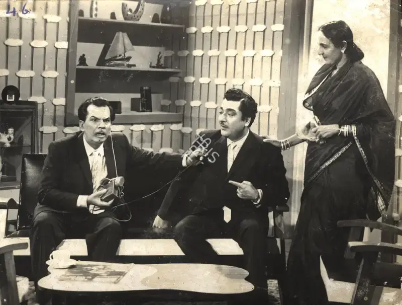 Roque M. Layton (Cinematographer), Wahan Ke Log, 1967, Photographic Still
