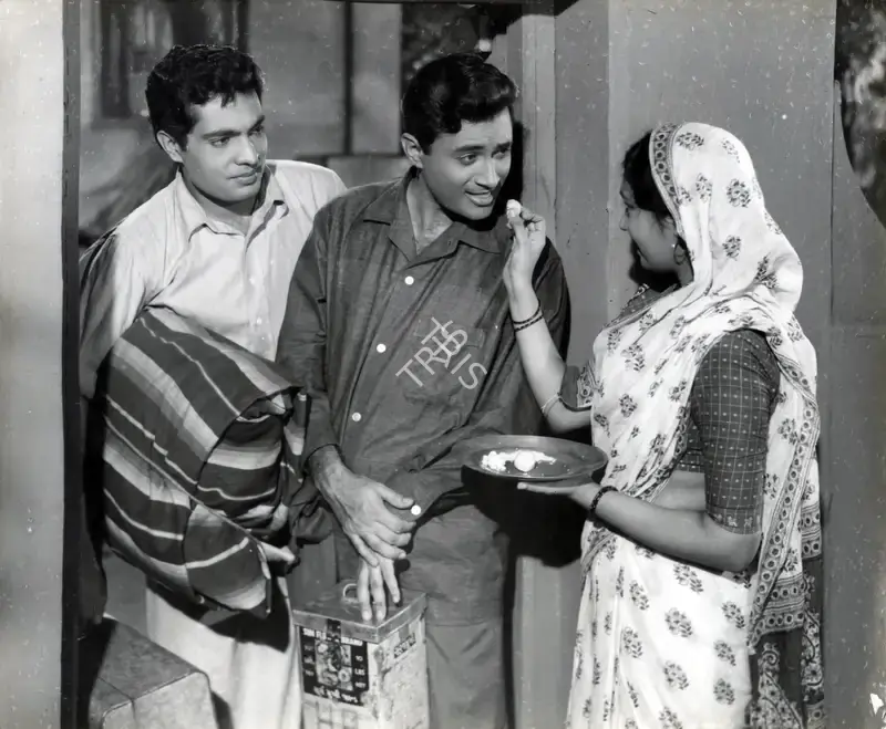 G Kale (Cinematographer), Ek Ke Baad Ek, 1960, Photographic Still