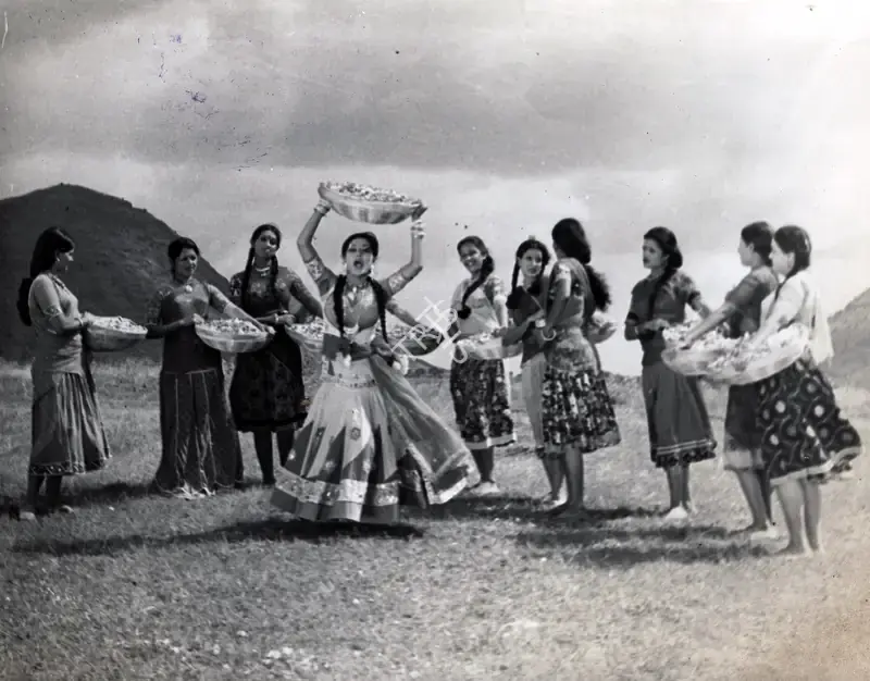 Surinder Kapoor (Producer), Phool Khile Hain Gulshan Gulshan, 1978, Photographic Still