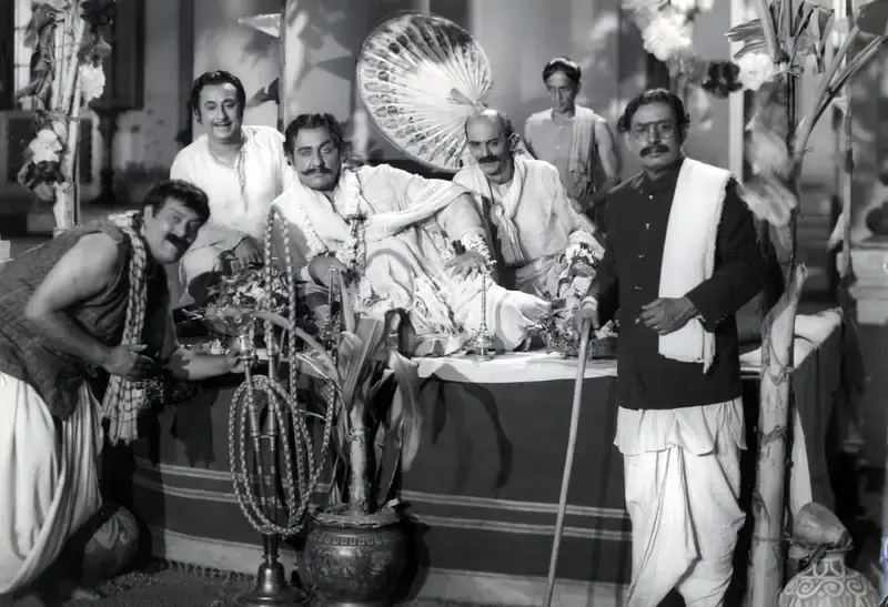 V.K. Murthy (Cinematographer), Sahib Bibi Aur Ghulam, 1962, Photographic Still