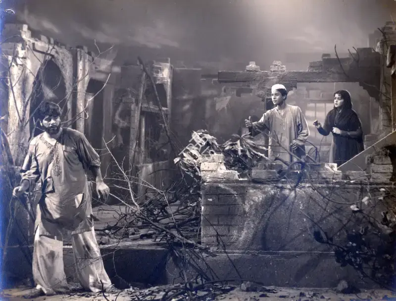 Dhirubhai Desai (Director), Maa Ke Ansoo, 1959, Photographic Still