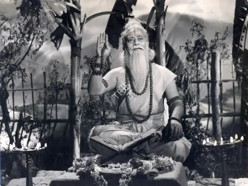 Raman B. Desai (Producer), Waman Avtaar, 1955, Photographic Still