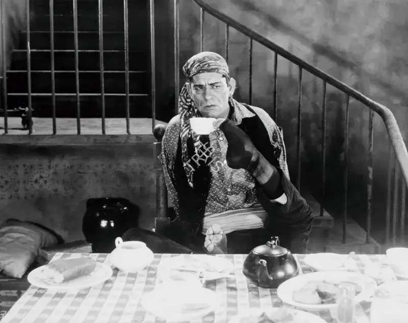Merritt B. Gerstad (Cinematographer), The Unknown, 1927, Photographic Still