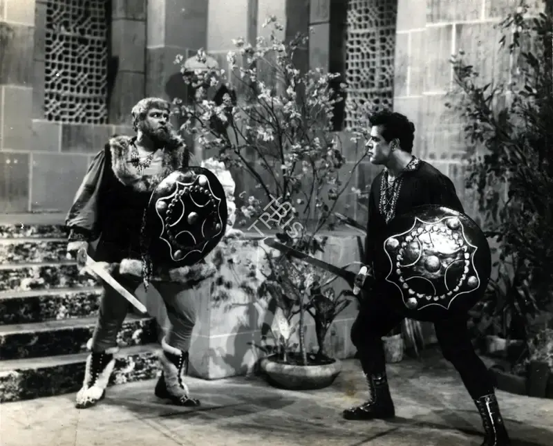 Bhojwani (Producer), Khakaan, 1965, Photographic Still