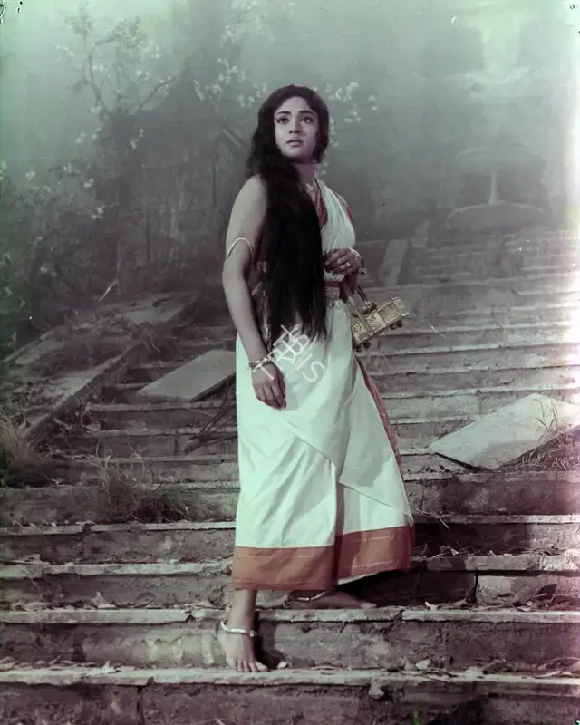 R.D. Mathur (Cinematographer), Sunghursh, 1968, Photographic Still