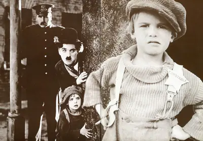 Roland Totheroh (Cinematographer), The Kid, 1921, Photographic Still