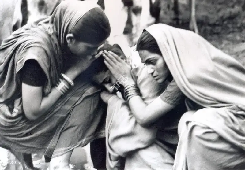 Satyajit Ray (Director), Sadgati, 1981, Photographic Still
