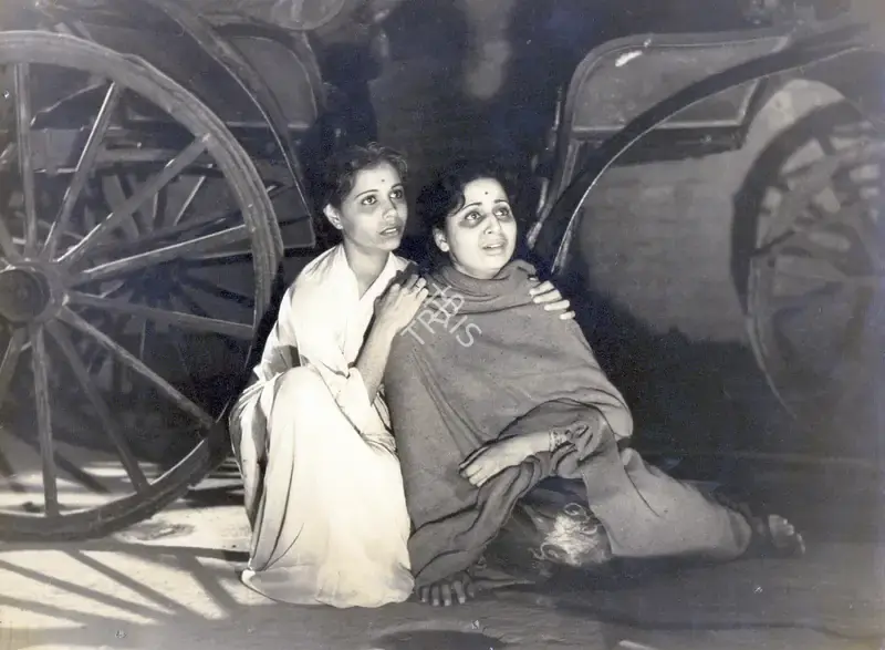 Anant Mane (Director), Suhagan, 1954, Photographic Still