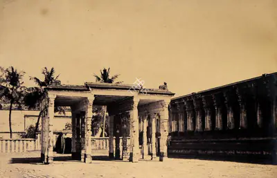 Capt. Linnaeus Tripe (Photographer), Tatta Sudhi Mundapam, Madura, 1858, Antiquarian Photograph
