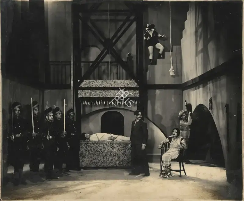 Homi Wadia (Director), Lutaru Lalna, 1938, Photographic Still