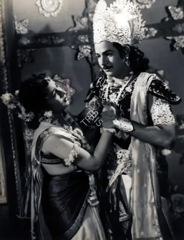 Anant Wadadeker (Cinematographer), Laxmi Narayan, 1951, Photographic Still
