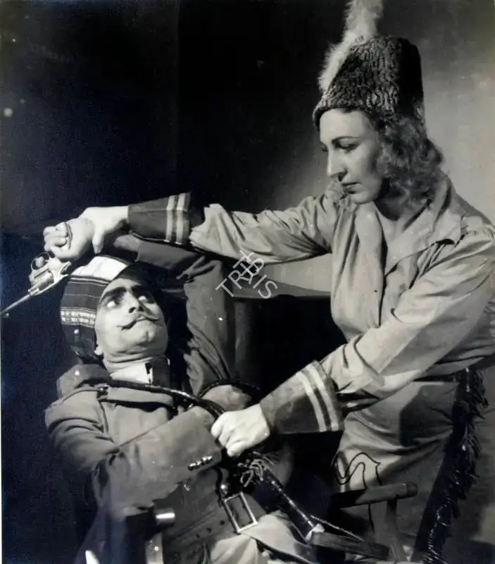 Dali Daruwala (Cinematographer), Hunterwali Ki Beti, 1943, Photographic Still
