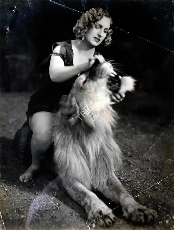 Homi Wadia (Director), Jungle Princess, 1942, Photographic Still