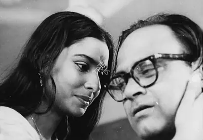 Radheshyam Jhunjhunwala (Producer), Subarnarekha, 1965, Photographic Still