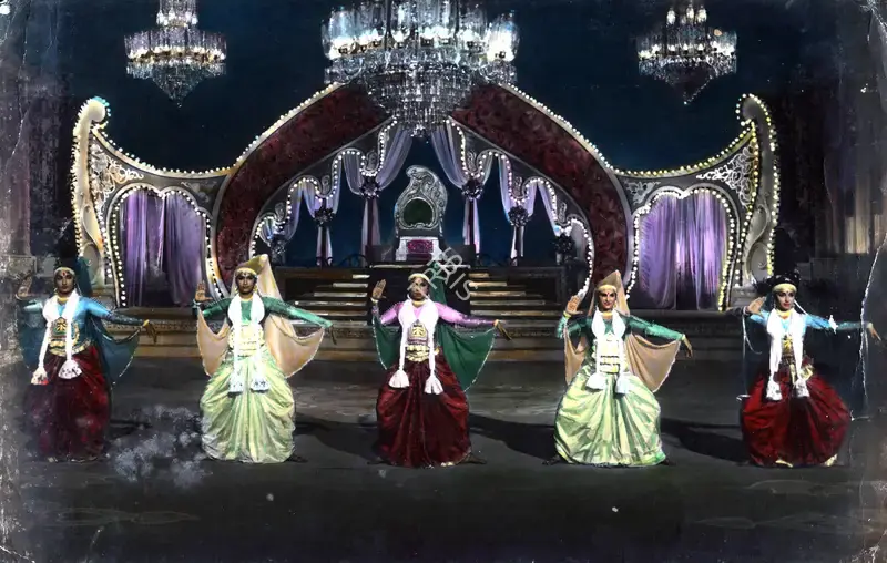 K. Vaikunth (Cinematographer), Mere Sanam, 1965, Photographic Still