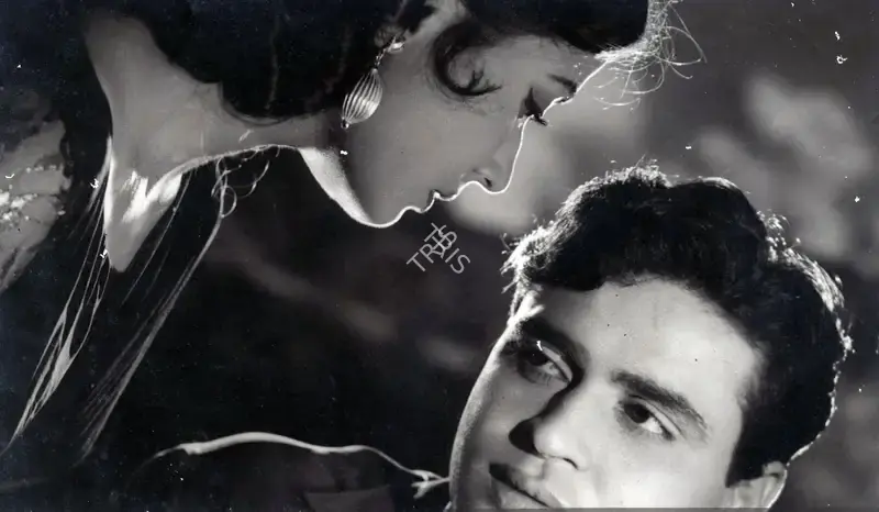 Vasant Nagesh Buva (Cinematographer), Akeli Mat Jaiyo, 1963, Photographic Still