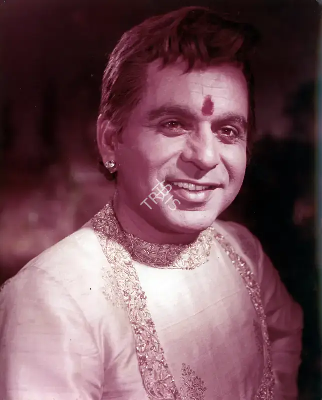 R.D. Mathur (Cinematographer), Sunghursh, 1968, Photographic Still