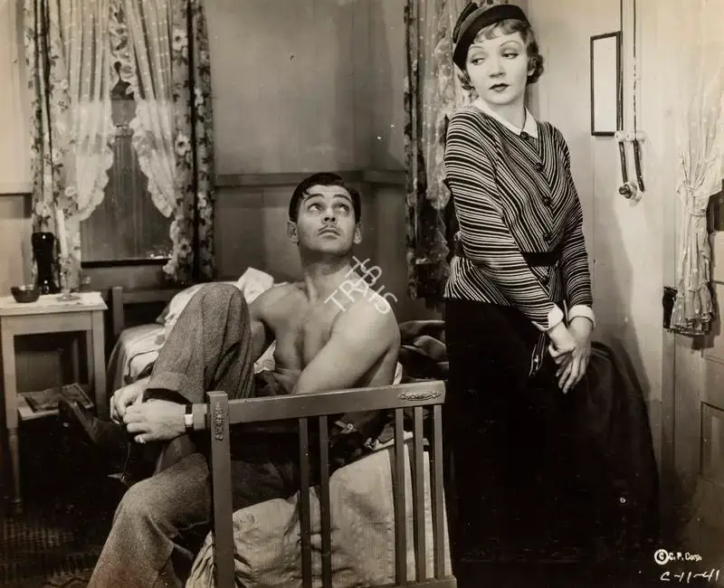 Joseph Walker (Cinematographer), It Happened One Night, 1934, Photographic Still