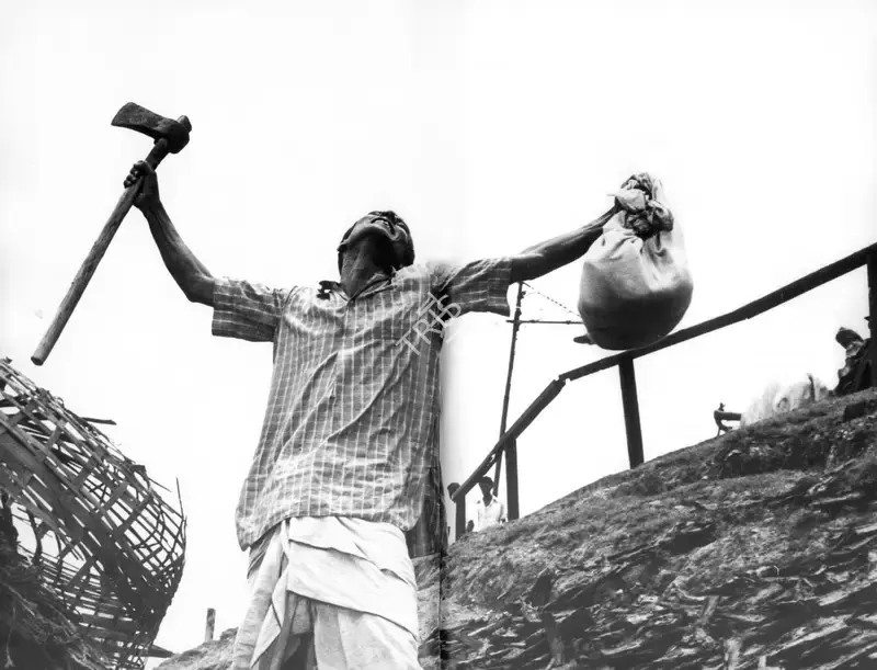 Roy, Ranjit (Cinematographer), Parashuram, 1979 | Photographic Still | CinemaEducation | 00553879