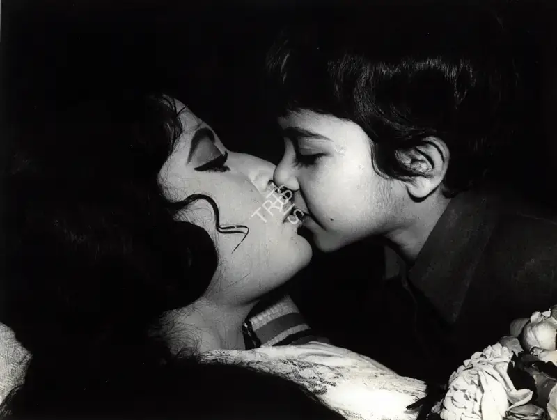Apurba Bhattacharjee (Cinematographer), Bheegee Raat, 1965, Photographic Still