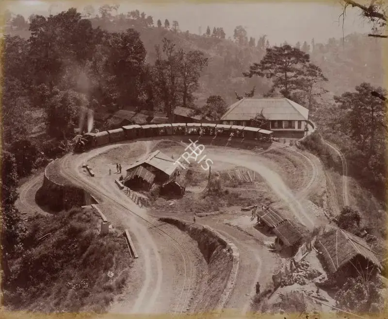 Unknown (Photographer), Double Loop on Railway near Tindharia (Darjeeling), 1901, Antiquarian Photograph