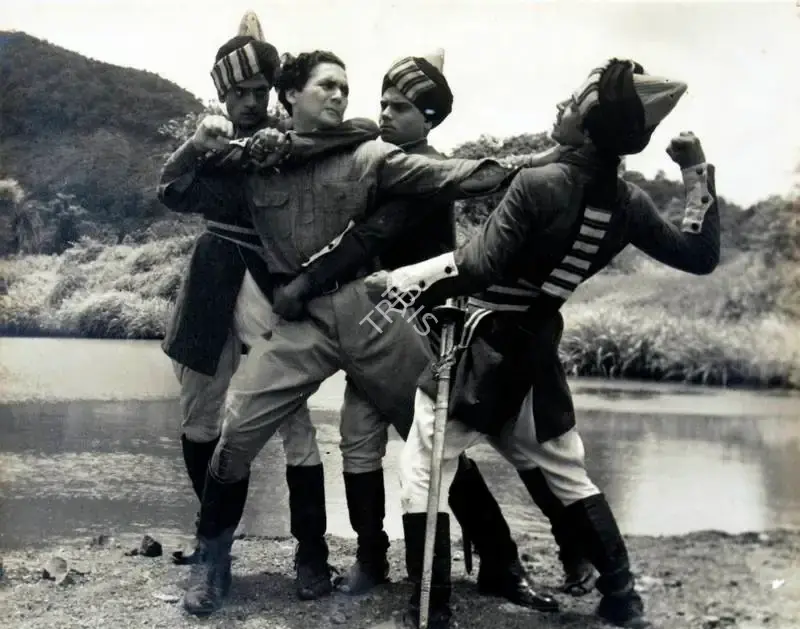 Dali Daruwala (Cinematographer), Hunterwali Ki Beti, 1943, Photographic Still
