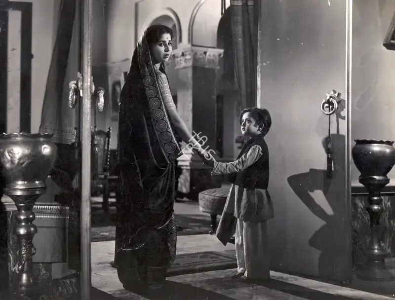 Ajoy Kar (Cinematographer), Kashti, 1954, Photographic Still