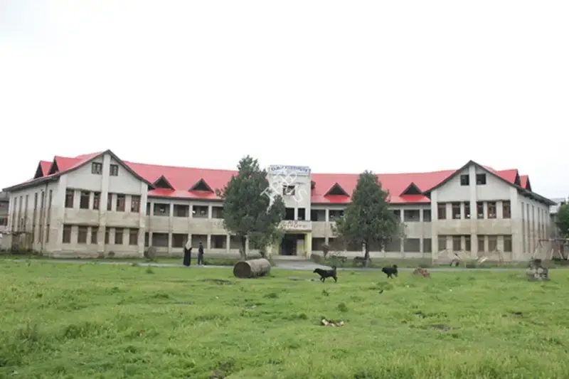 Unknown (Photographer). D.A.V. School, Srinagar. | Contemporary Photograph | Photography | 00840317