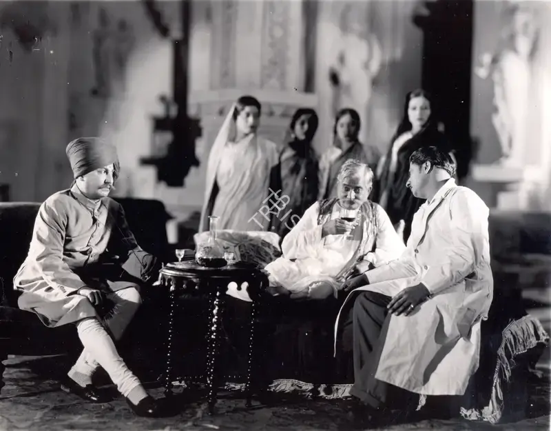 N.D. Sarpotdar (Director), Chalta Putla, 1935, Photographic Still