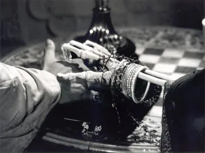 Soumendu Roy (Cinematographer), Teen Kanya, 1961, Photographic Still