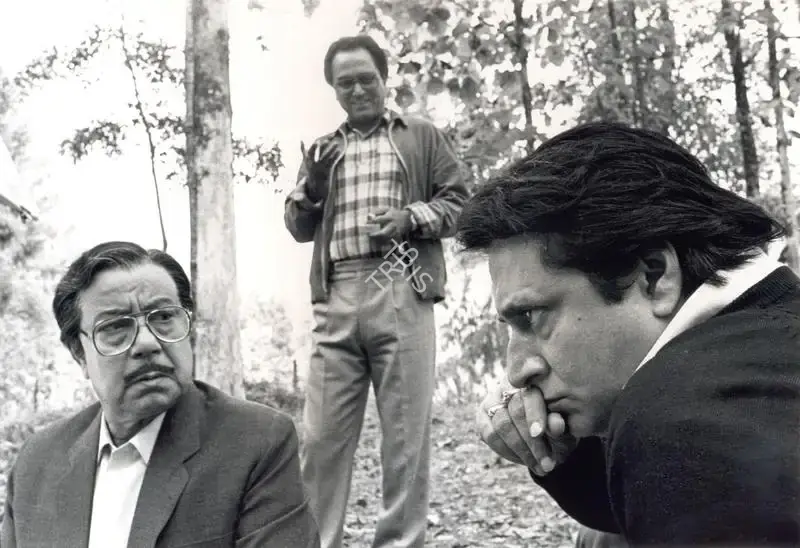 Barun Raha (Cinematographer), Shakha Proshakha, 1991, Photographic Still