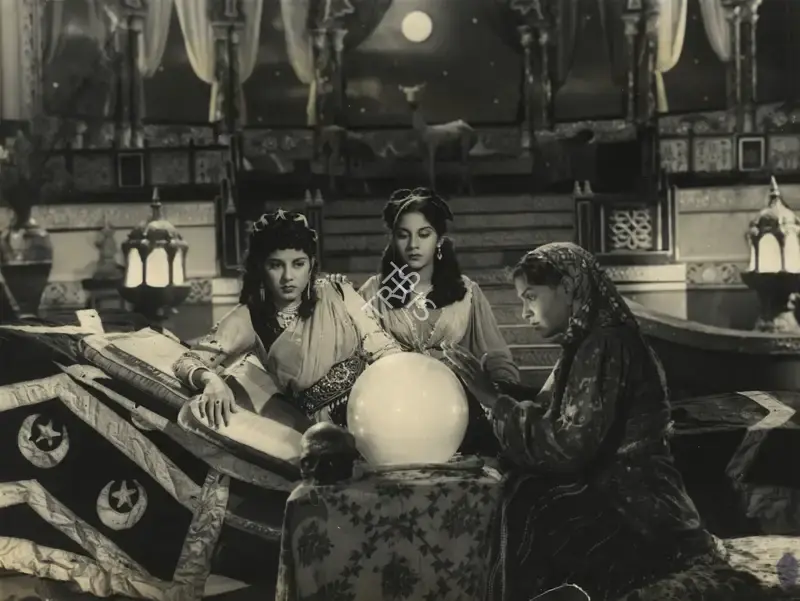 John Cavas (Cinematographer), Baghdad Ka Jadu, Photographic Still