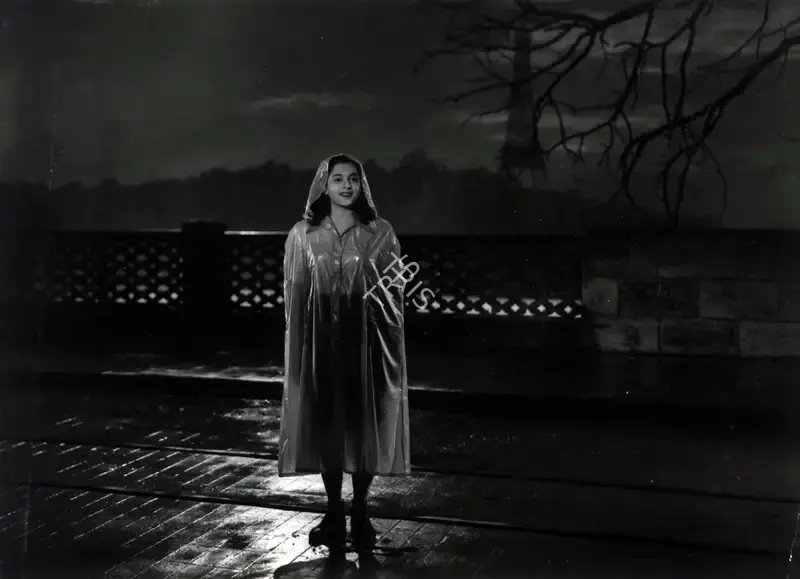 Surjit Chhabda (Producer), Do Raha, 1952, Photographic Still