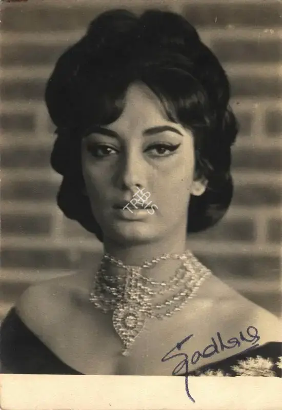 Unknown (Photographer). Sadhana. | Photographic Still | CinemaEducation | 00801923