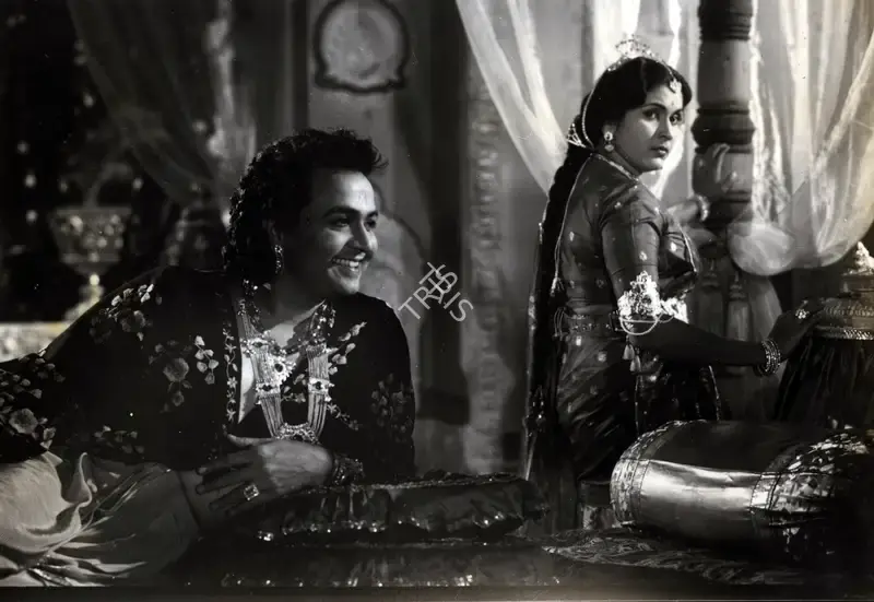 Anant Wadadeker (Cinematographer), Subhadra Haran, 1963, Photographic Still