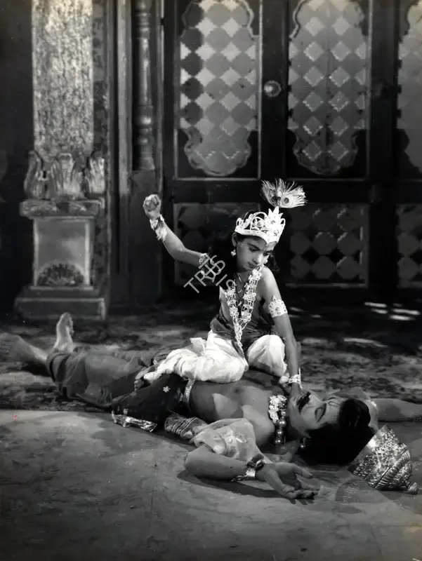 Anant Wadadeker (Cinematographer), Laxmi Narayan, 1951, Photographic Still